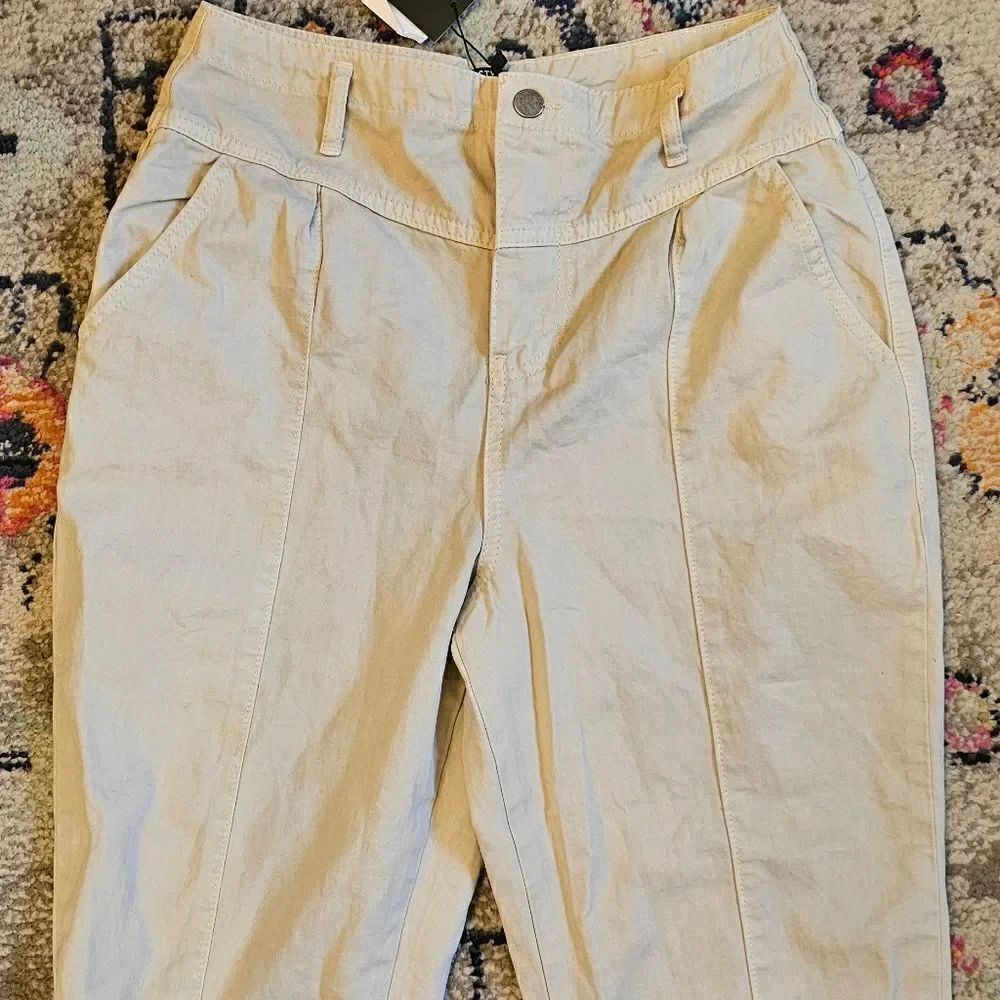 NWT Nasty Gal high waisted khaki trouser pants sz 6 with 30" Inseam